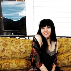 Meet your Posher, Kaitlyn